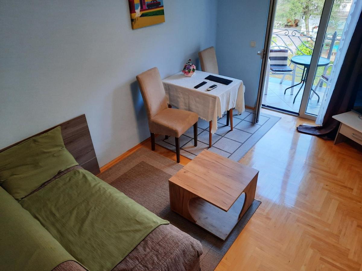 Apartmani Micic Vrnjacka Banja Exterior photo
